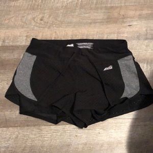 Running shorts